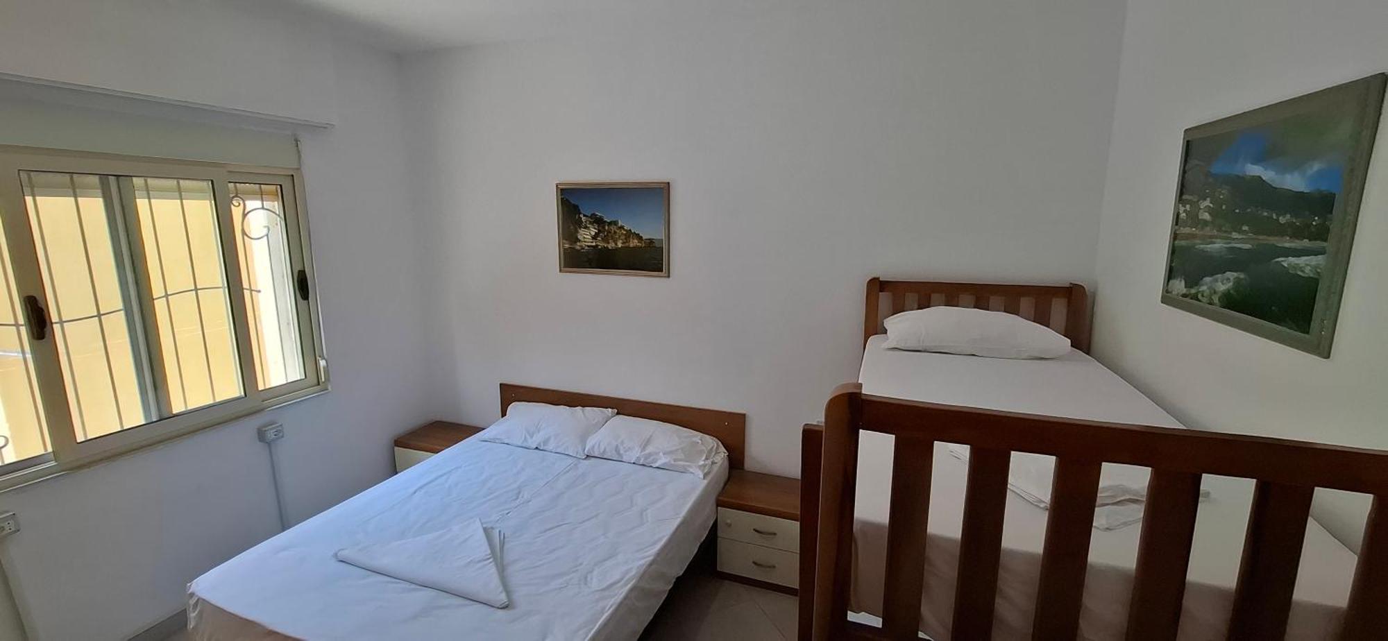 Treracat Vandrerhjem Vlorë
